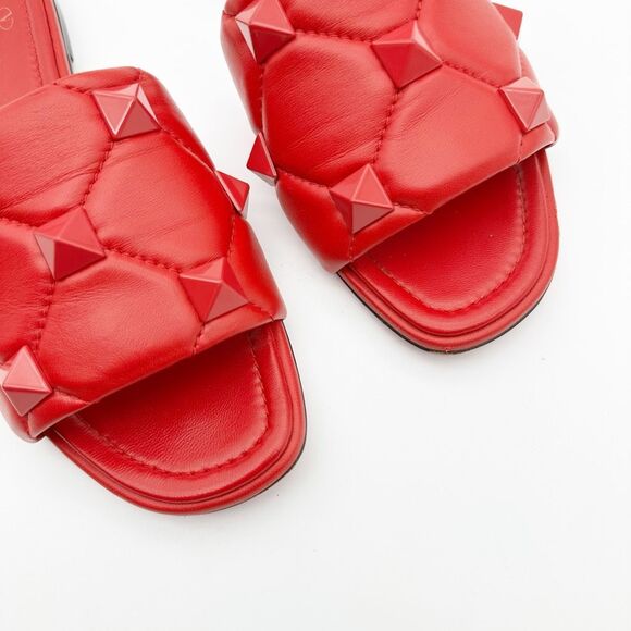 VALENTINO Rockstud Red Leather Sandal Size 39 Flat Flip Flop Slide Mule Studded - Picture 6 of 13